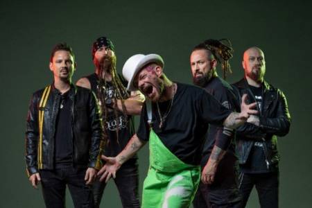 Five Finger Death Punch Mantapkan 2 Dekade Berkarya Lewat Album 'Best of - Volume 2'