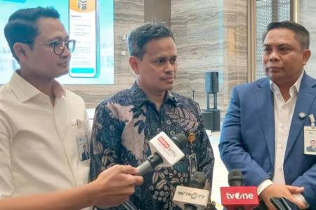 Kemenhaj Seragamkan Masa Tunggu Calon Haji Indonesia jadi 26,4 Tahun