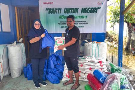 Sharp Indonesia Salurkan Bantuan Untuk Korban Banjir Bandang Sumatra