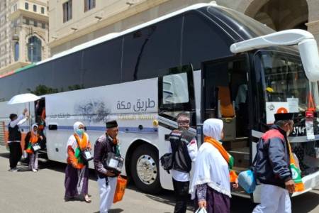 Arab Saudi Perketat Aturan Transportasi Haji 2026