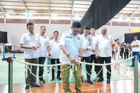 Wamenpora Taufik Hadiri Peresmian Perkantoran Pelatnas Baru PBSI dan Fasilitas Olahraga