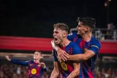 Barcelona Bungkam Slavia Praha 4-2