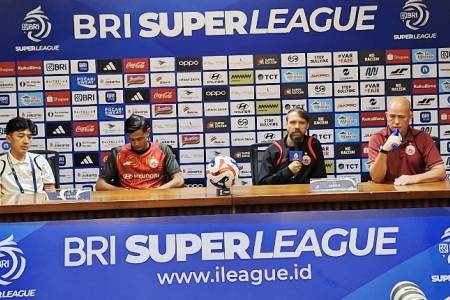 Menatap Duel Malam di GBK, Persija Pilih Fokus Lapangan dan Tutup Telinga dari Isu Transfer