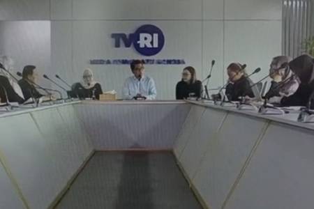 Pamit Sunyi dari Layar Negara: Iman Brotoseno Lepas Jabatan Dirut TVRI