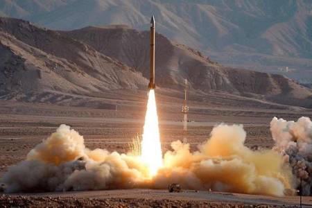 Menakar Kekuatan di Balik Ketegangan: Adu Kapabilitas Militer Iran dan Israel