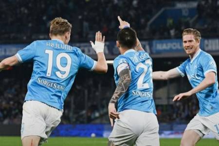 Liga Italia: Napoli dan Juventus Kandaskan Lawan-lawannya!