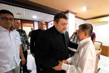 PMI Pertimbangkan Kirim Bantuan Kesehatan untuk Iran Lewat Jalur Internasional