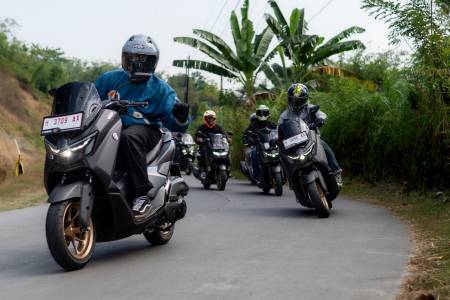 Fitur-Fitur Andalan NMAX “TURBO” ini Bikin Touring Libur Lebaran Jadi Happy MAXimal