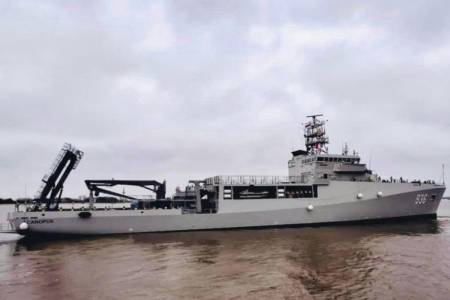 TNI ALDapat Tambahan Kapal Riset Canggih KRI Canopus-936