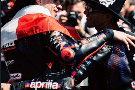 Bezzecchi Ikuti Jejak Para Legenda MotoGP