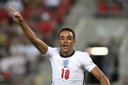 Resmi! Aaron Ramsey Umumkan Pensiun dari Sepak Bola Profesional