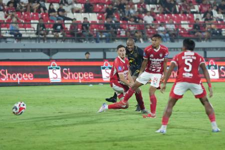 Malut United Kalah di Bali, Hendri Susilo: Pertandingan Berkelas yang Ternoda