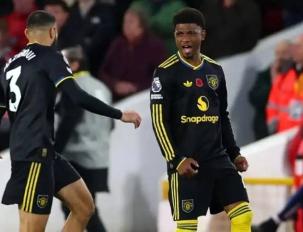 MU Ditahan Imbang  Nottingham Forest 2-2 di City Ground