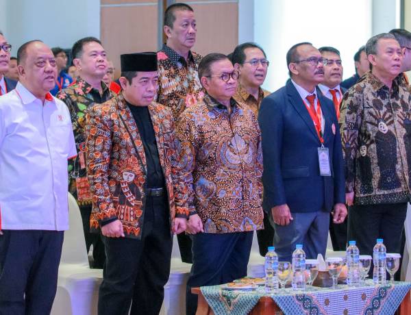 Prof Hidayat Ketum KONI DKI,  Pram Minta Juara Umum PON 2028