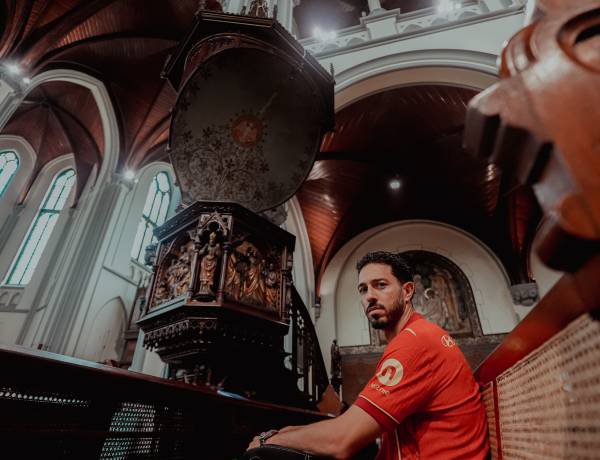 Gelandang Kreatif Asal Brazil Jean Mota Resmi Gabung Persija!