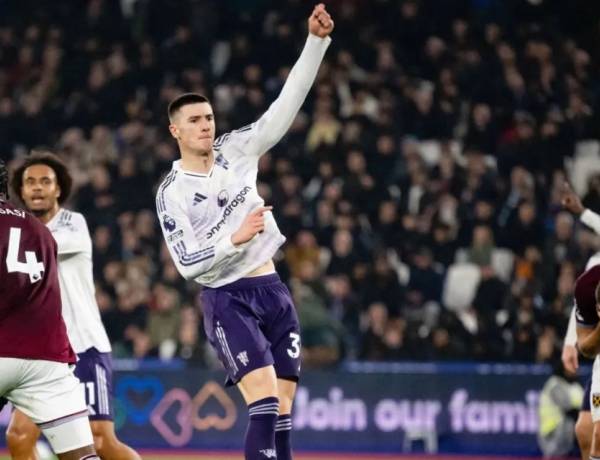 Liga Inggris: MU kontra West Ham Berakhir Imbang, Tottenham Takluk 1-2 dari Newcastle United