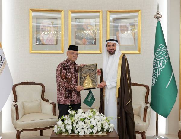 Menteri Haji Gus Irfan Perkuat Perlindungan Jemaah Lewat Digitalisasi di Mekkah