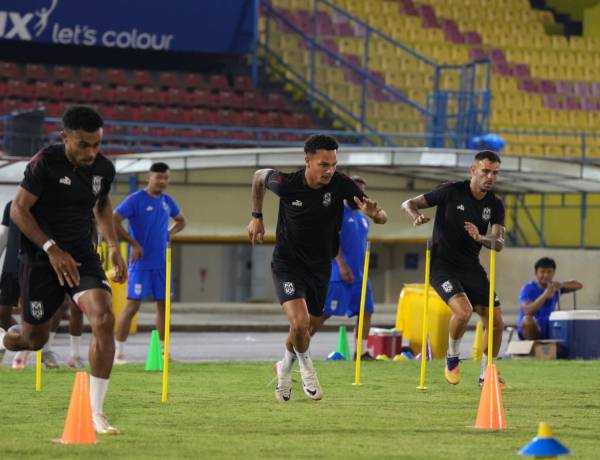 Jelang Laga Semen Padang vs Malut: Hendri Susilo: Adaptasi di Bulan Ramadan Menjadi Kunci