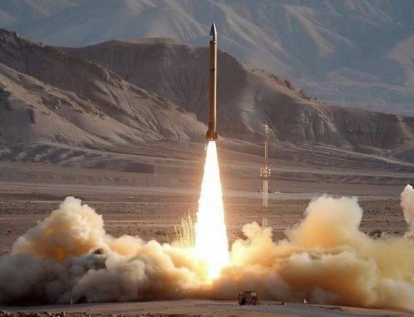 Perang Lawan AS-Israel, Iran Mulai Gunakan Rudal Haj Qasem