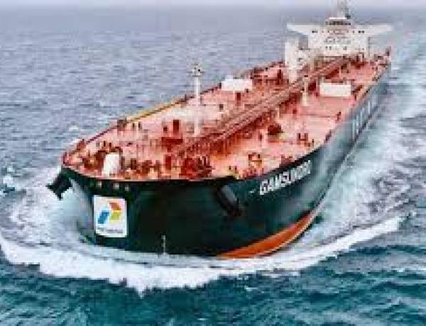 Kapal Pertamina Masih Tertahan di Selat Hormuz