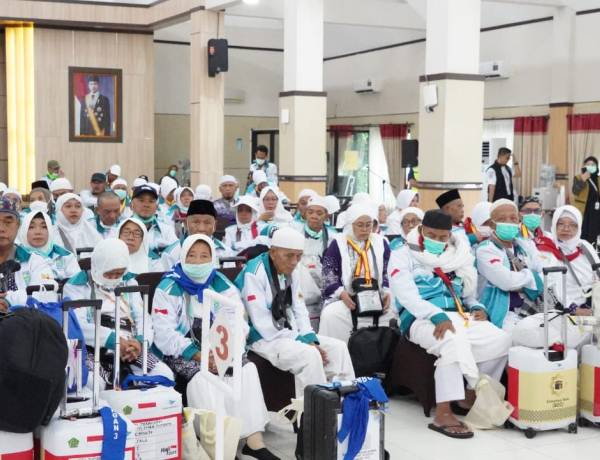 Kloter Pertama Jamaah Haji Indonesia akan Mendarat di Madinah pada 22 April