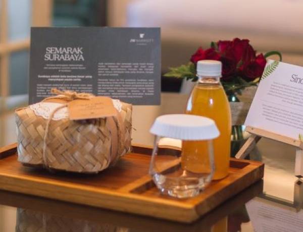 JW Marriott Surabaya Rayakan HUT Kota Pahlawan dengan “Semarak Surabaya”